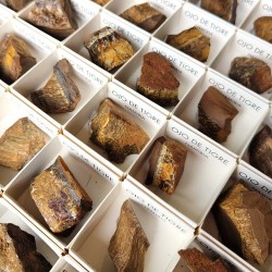 Ojo de Tigre bruto (unida