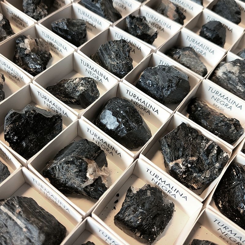 Turmalina bruto (unidad)
