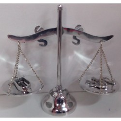 SANT. Juego Inle Balanza