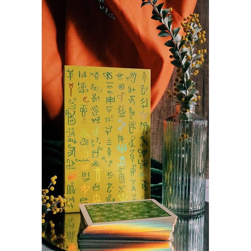 Oraculo Green Glyphs Leno