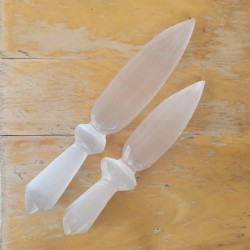 Daga de Selenita 25 cm