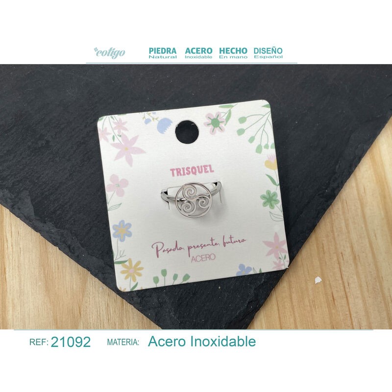 Anillo Trisquel Acero Plateado (P2) ·