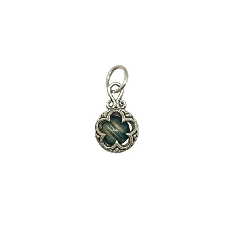 Amuleto Plata Gotland con Labradorita 1,7 x 1,1 cm