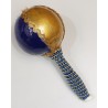 Maraca Ochosi 20 cm Decorada (Cuentas y Cauries) ·