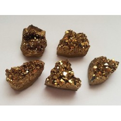 Agua Aura Oro bruto grande (unidad  (unidad 60 - 79 g)