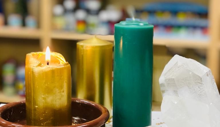 El significado del color de las velas: descubre con qué se asocia