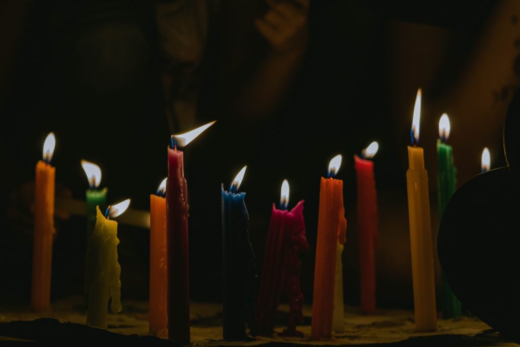 el poder de las velas y sus colores